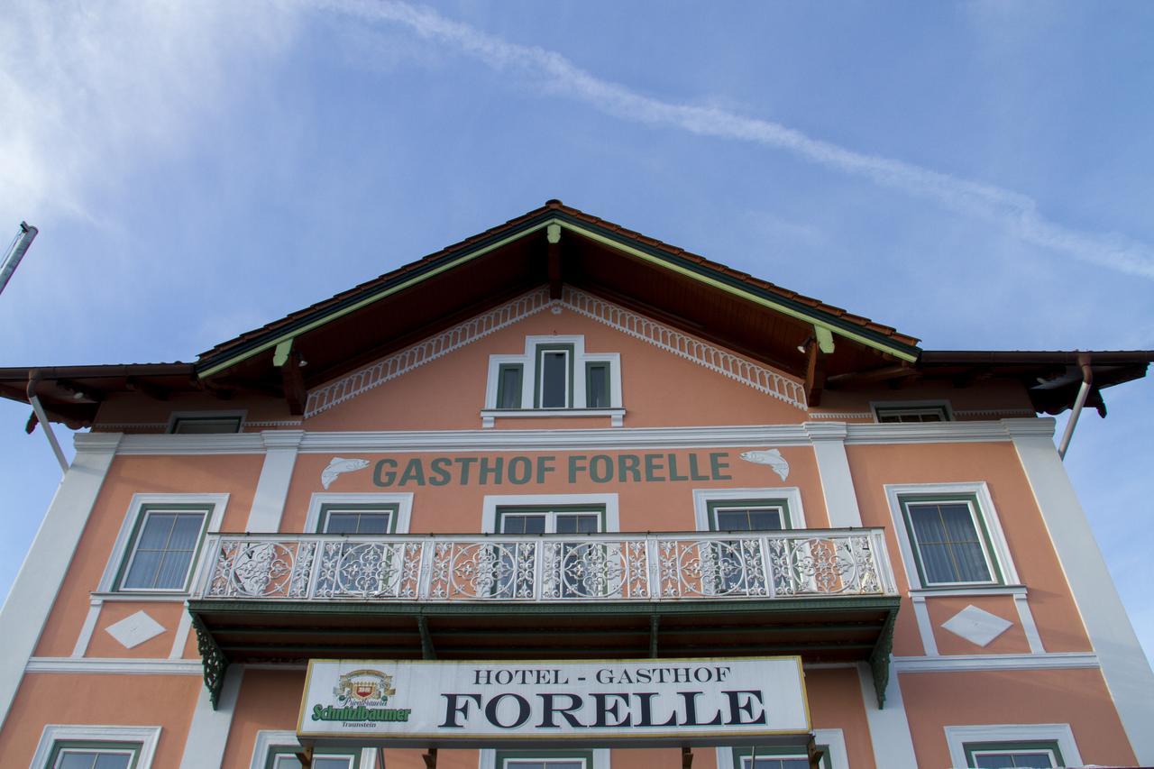 Hotel Gasthof Forelle Зигсдорф Екстериор снимка