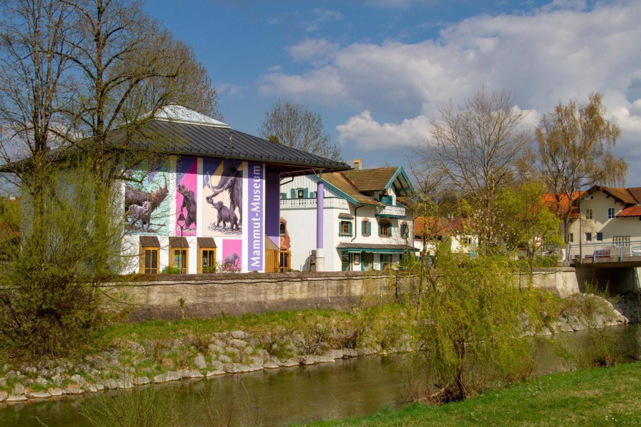 Hotel Gasthof Forelle Зигсдорф Екстериор снимка
