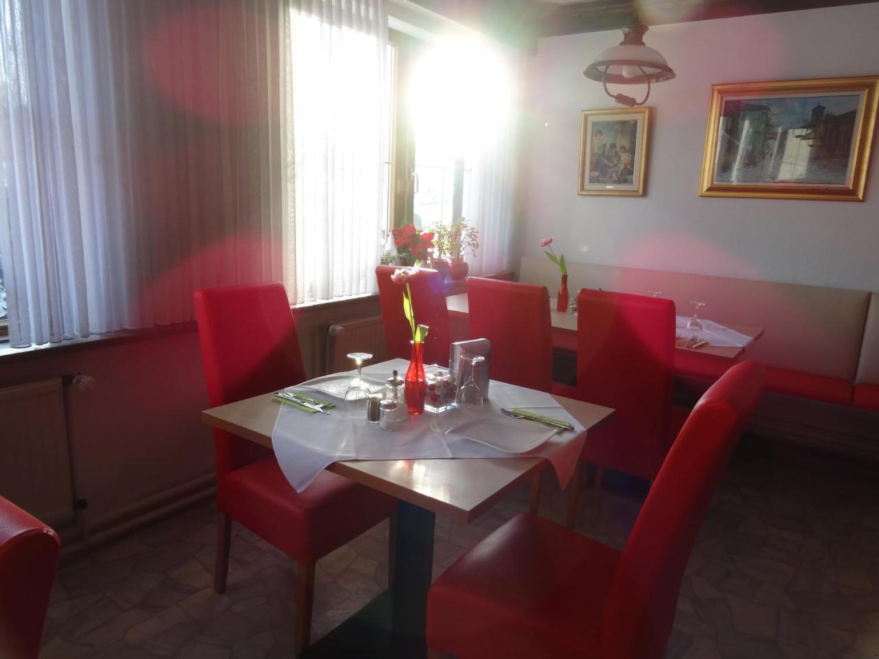 Hotel Gasthof Forelle Зигсдорф Екстериор снимка