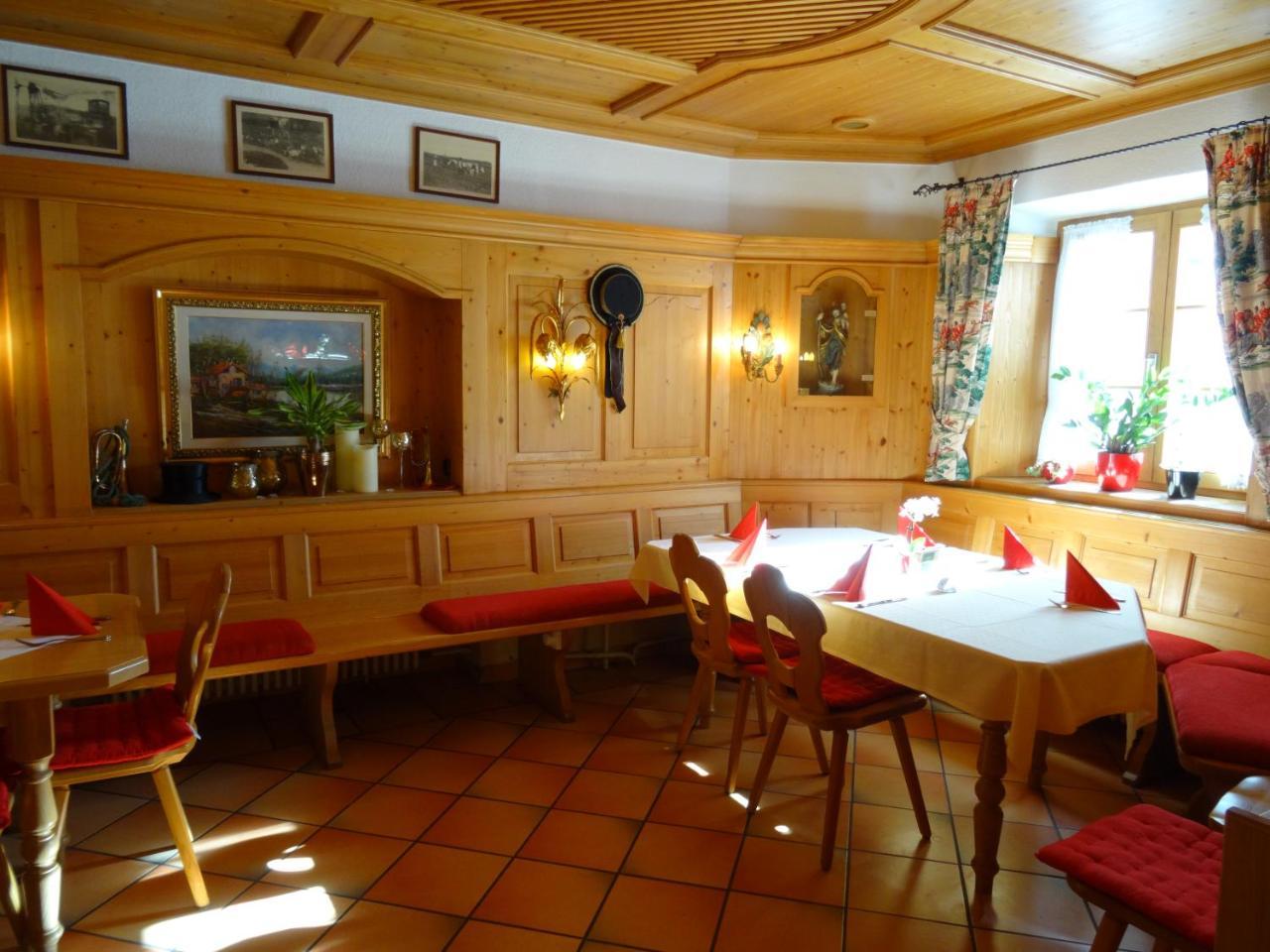 Hotel Gasthof Forelle Зигсдорф Екстериор снимка