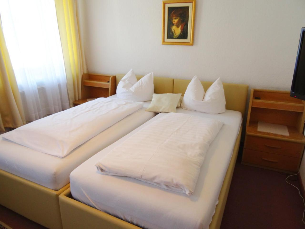Hotel Gasthof Forelle Зигсдорф Екстериор снимка