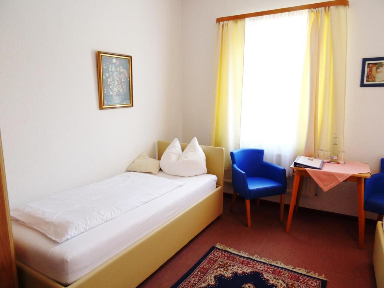 Hotel Gasthof Forelle Зигсдорф Екстериор снимка
