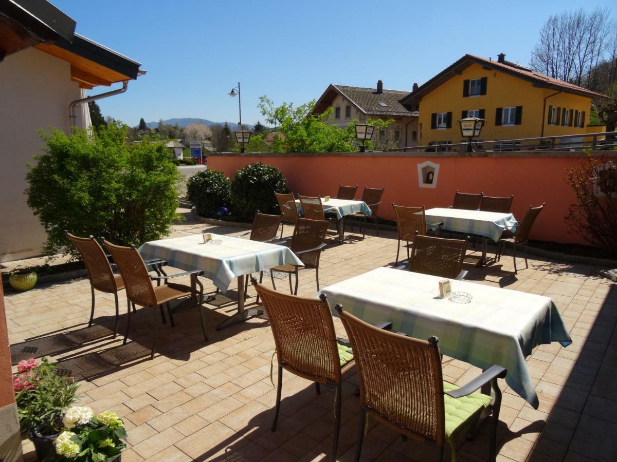 Hotel Gasthof Forelle Зигсдорф Екстериор снимка